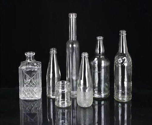 玻璃瓶與塑料瓶的環(huán)保之爭(zhēng) 為何研究發(fā)現(xiàn)白酒玻璃瓶可能危害更大？
